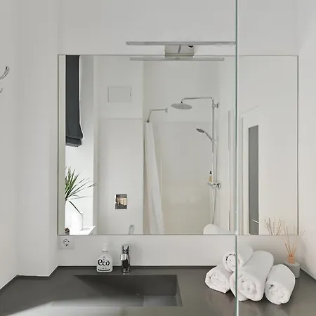 Very Central Studio Apartment In The Heart Of Riga *